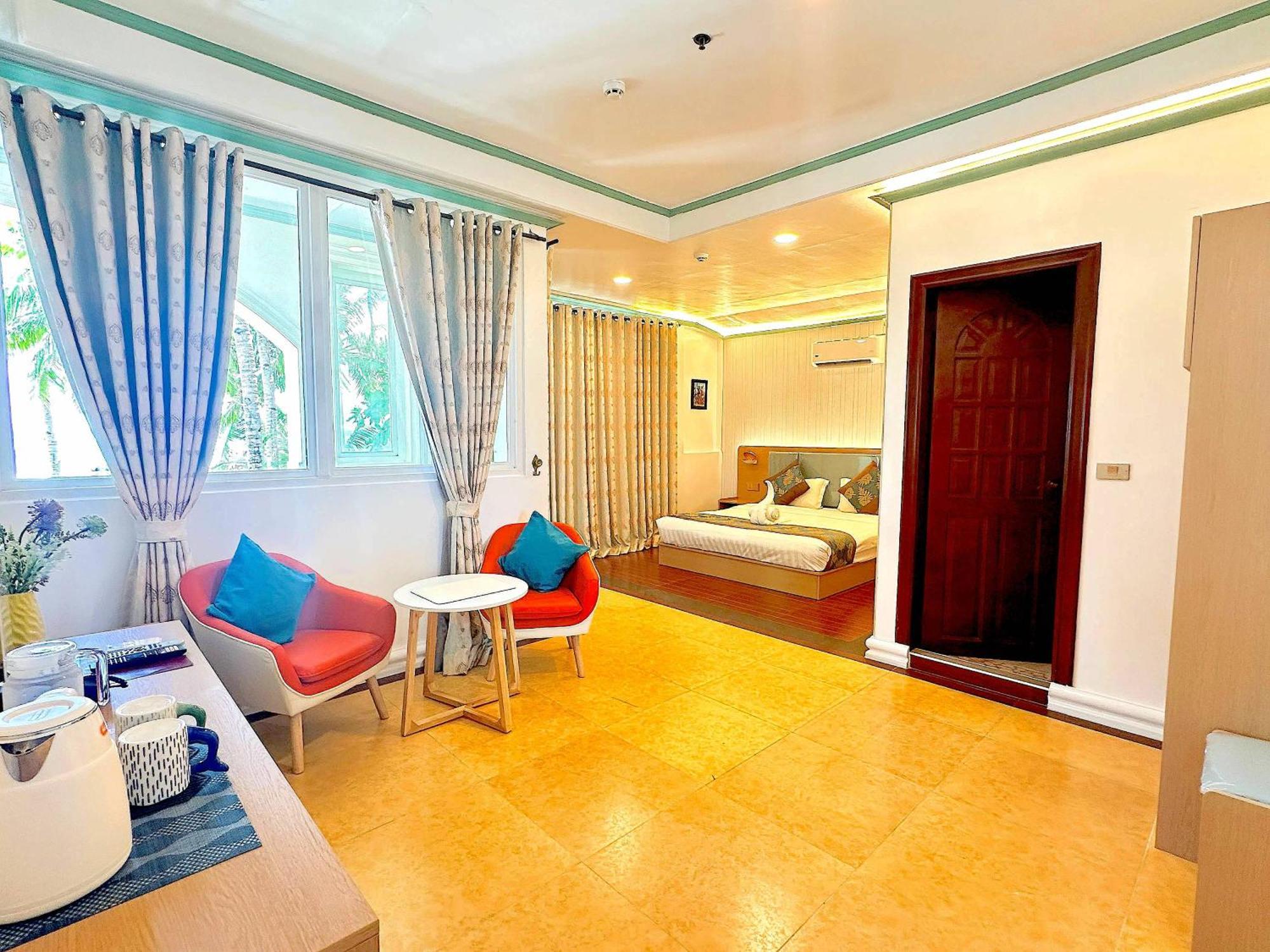 Resort Royal Park Boracay