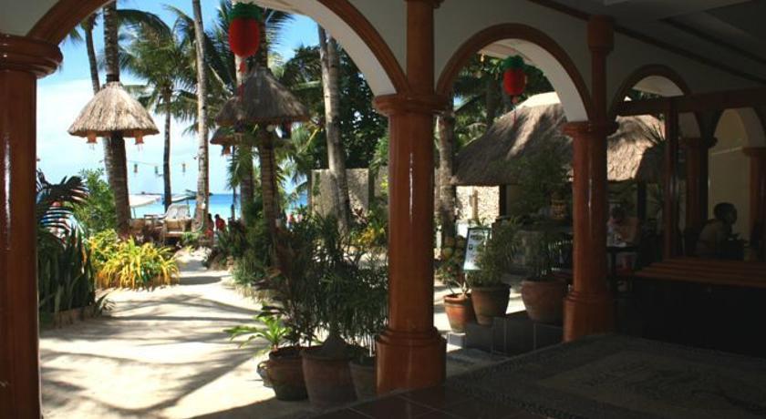 Royal Park Boracay Resort 3*